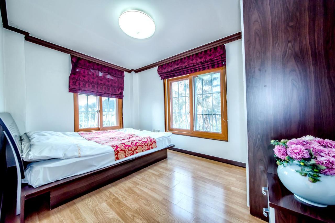 Jeju Hue Pension Seogwipo Zewnętrze zdjęcie