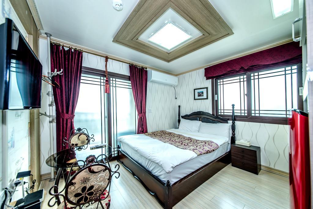 Jeju Hue Pension Seogwipo Zewnętrze zdjęcie