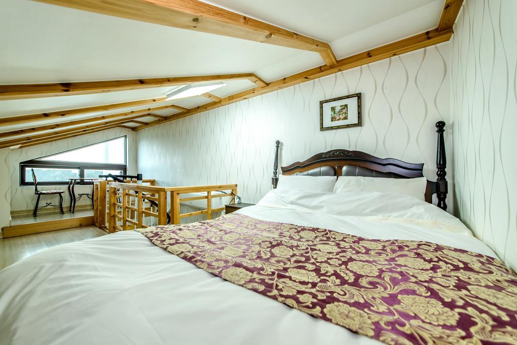Jeju Hue Pension Seogwipo Zewnętrze zdjęcie